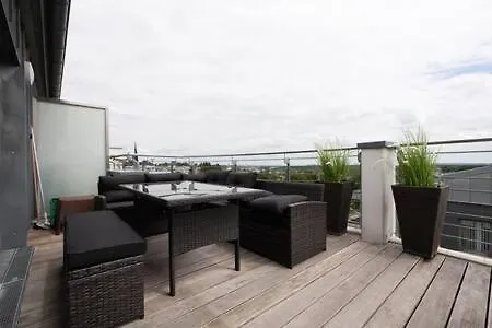 Modern Terrace Near Luxembourg Airport Appartement *